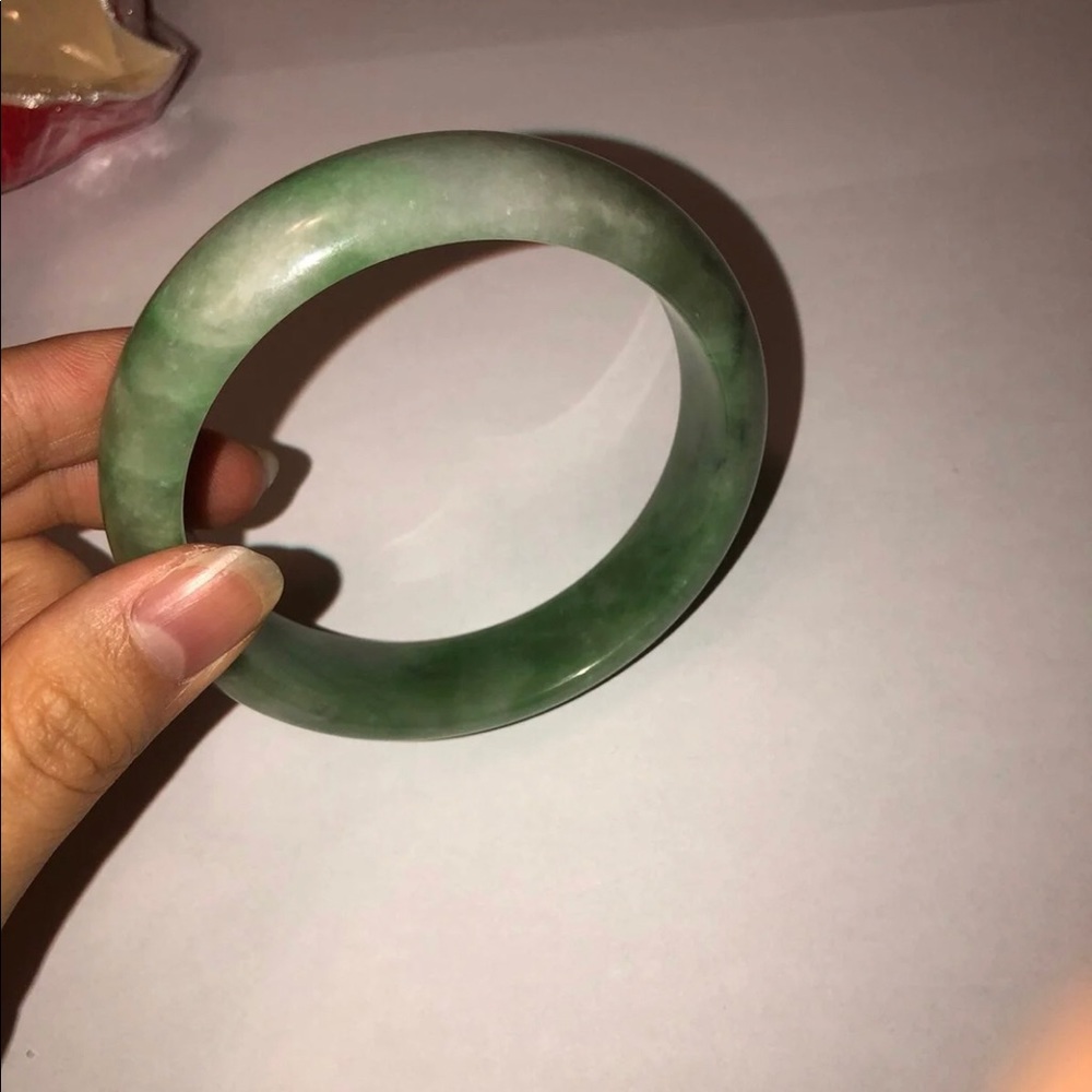 Genuine Jade Bangle - Picture 4 of 12